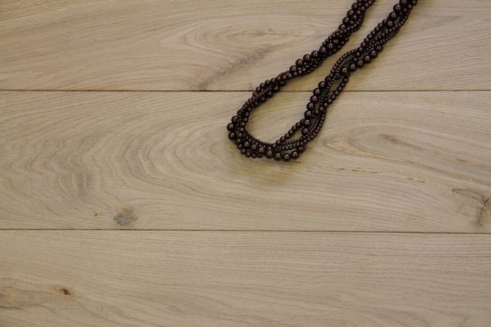 Brown Wood Flooring Takes On A High Fashion Look And Beyond Blog Natural Engineered Oak Brushed Unfinished 14 3mm By