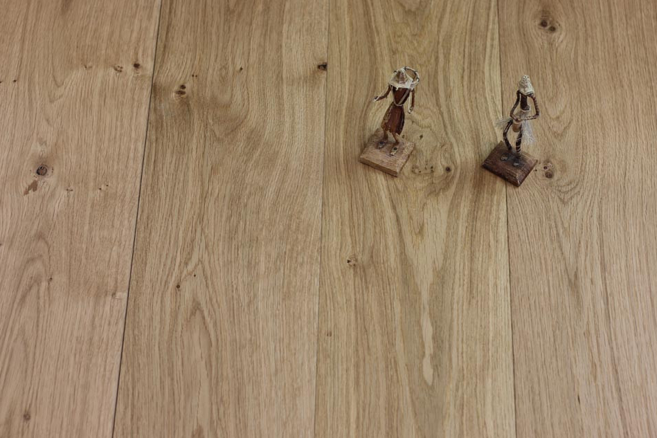 Um Oak Flooring An Ideal Balance For Warmth Wood And Beyond Blog While Fashion Flooring Colours Come And Go The In This Range Of Wood Are Here To Stay What S More A Um Oak Floor Will Always