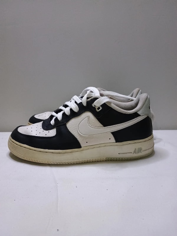 Nike Air Force 1 Low '07 "Black White