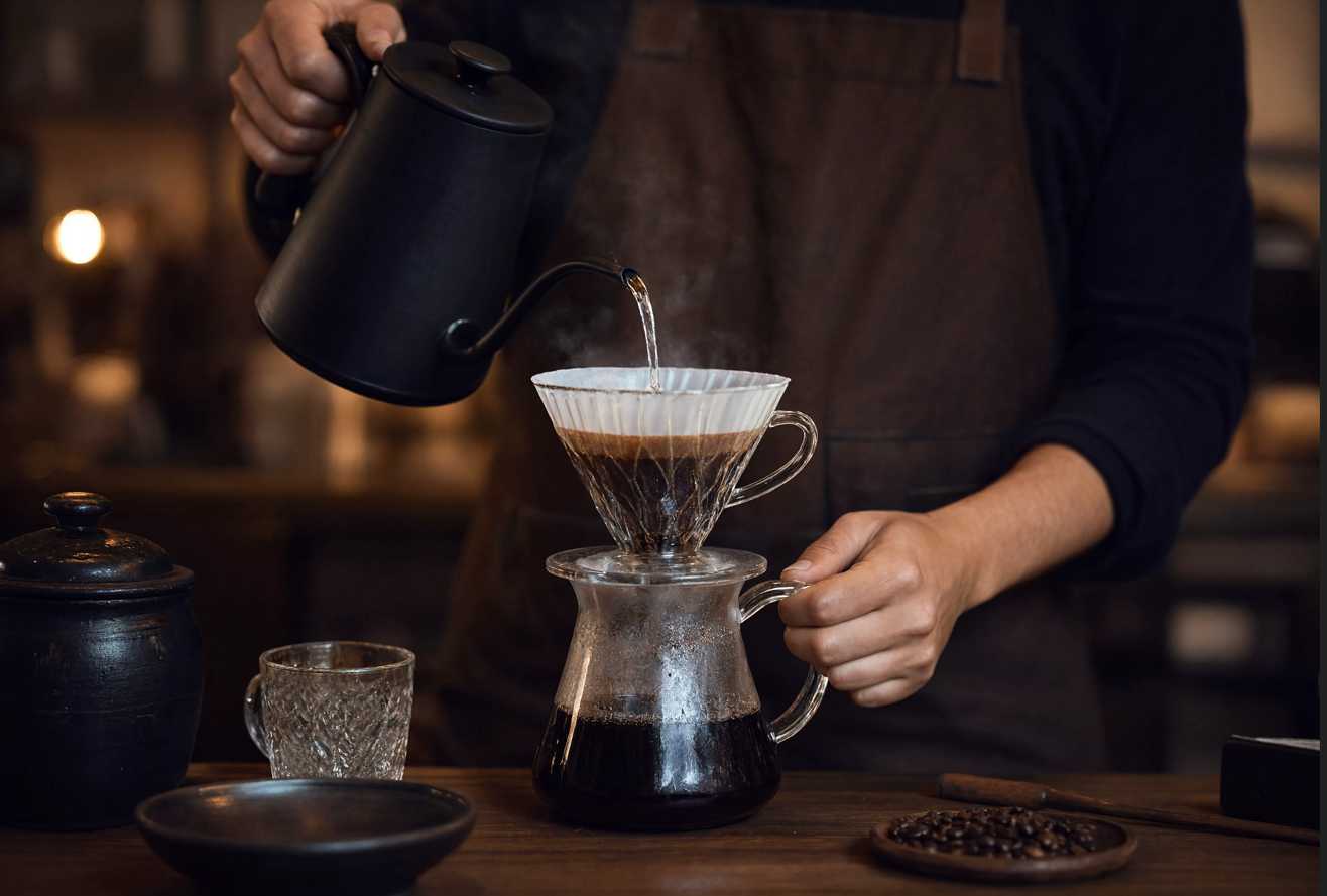 Tỷ lệ cà phê và nước: Cách tìm công thức phù hợp
