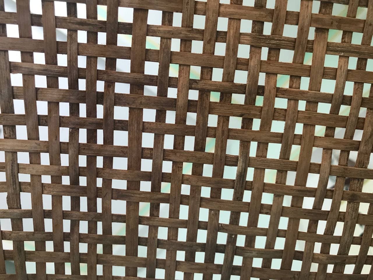 Bề mặt/lưới tre đan, dùng làm texture nền.