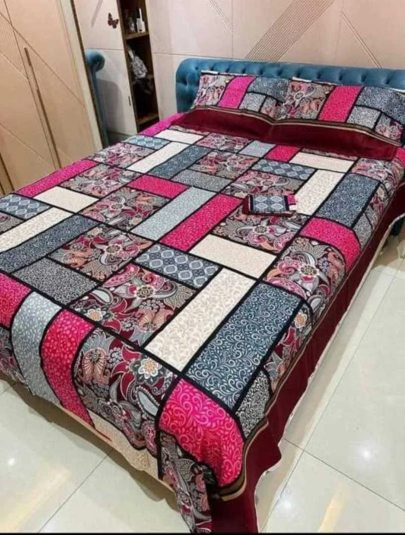 Luxury King size Bed Sheet with Matching Pillow covers