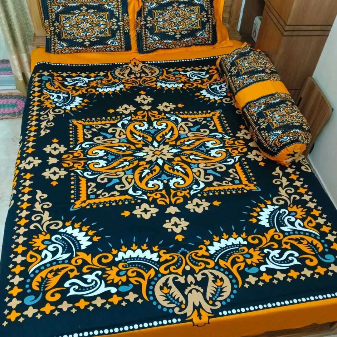Luxury King size Bed Sheet with Matching Pillow covers 2