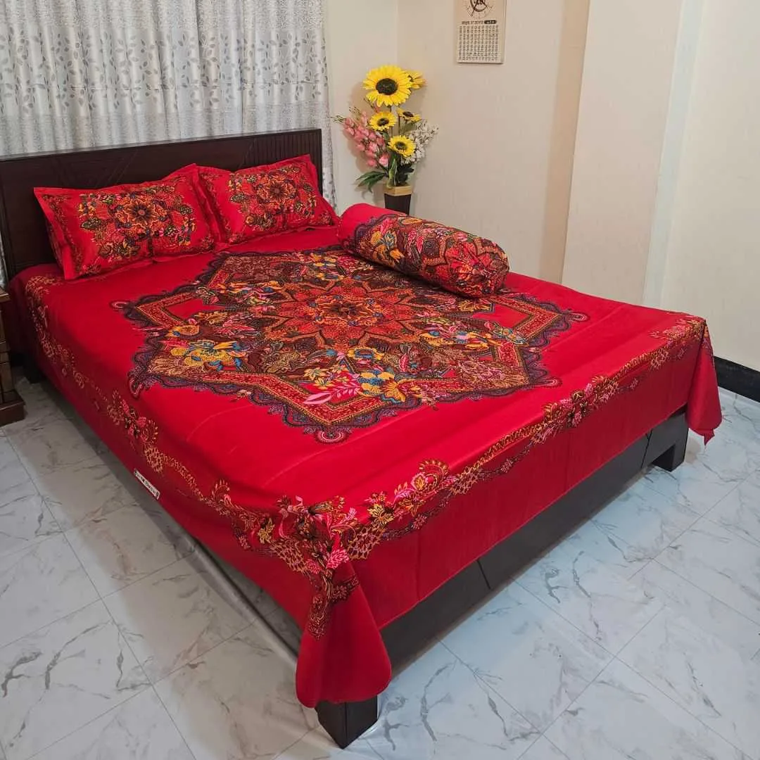 Luxury King size Bed Sheet with Matching Pillow covers 2