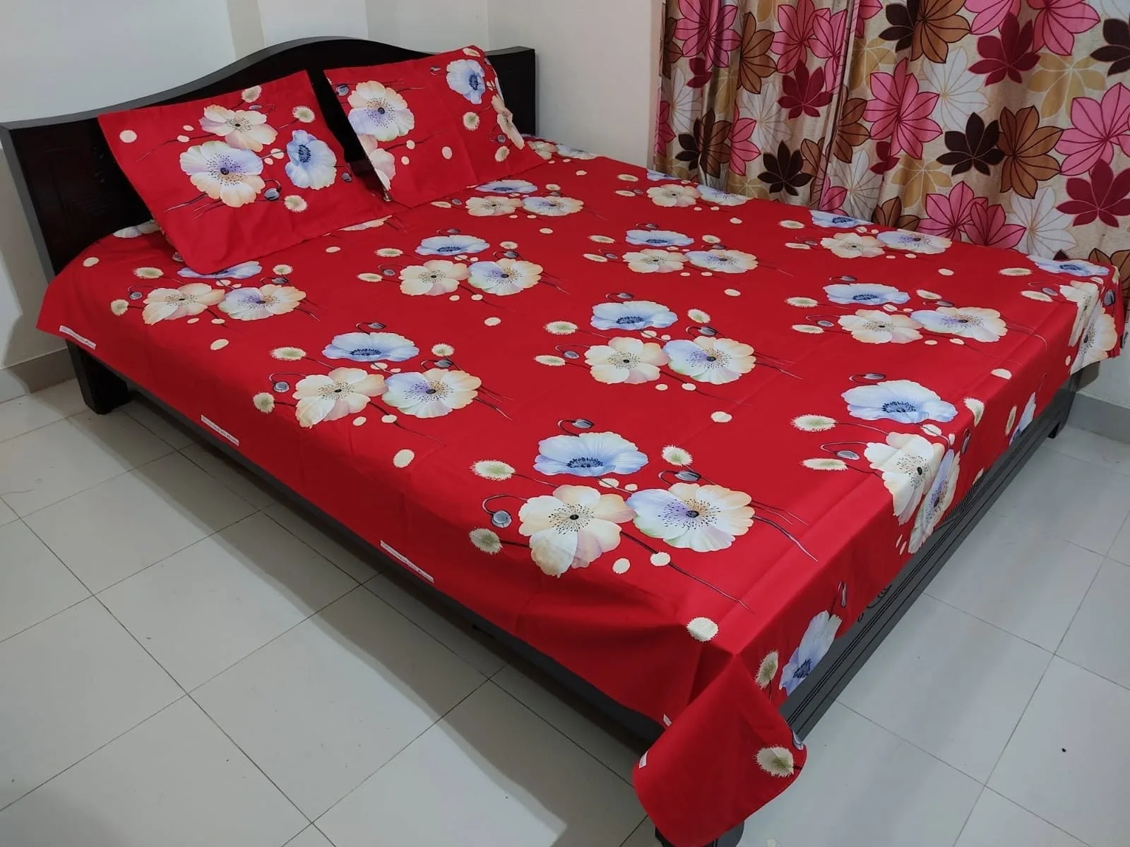 Luxury King size Bed Sheet with Matching Pillow covers