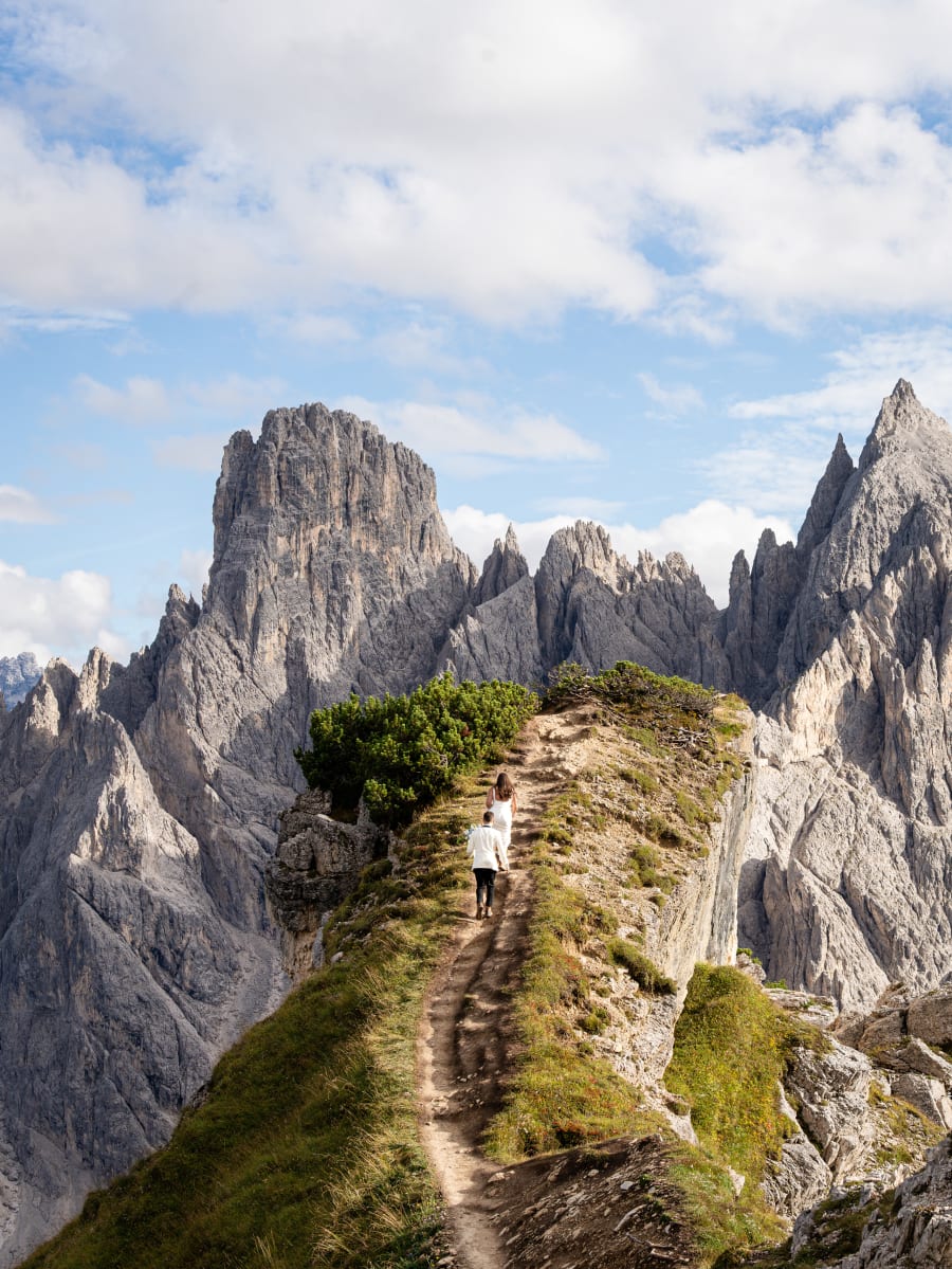 Taylor & Tyler — Cadini di Misurina, frame 75