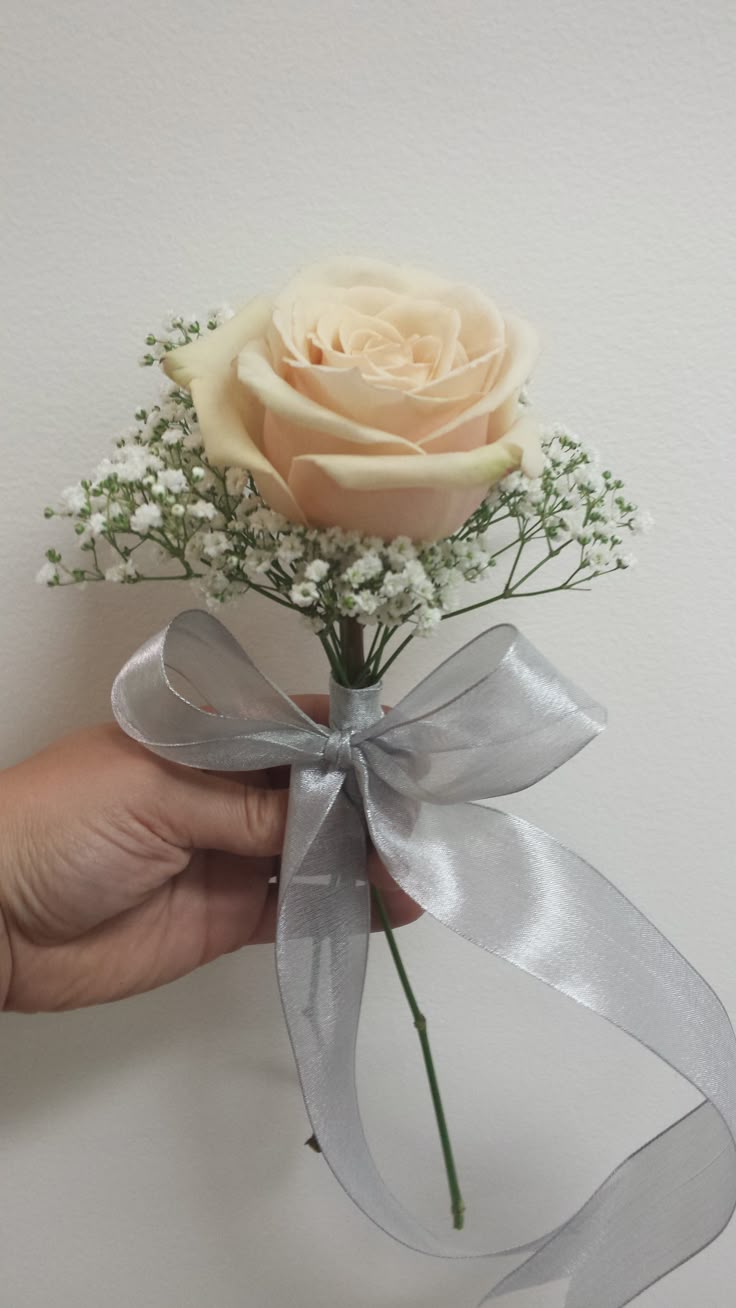 Classic Roses & Baby Breath Bouquet