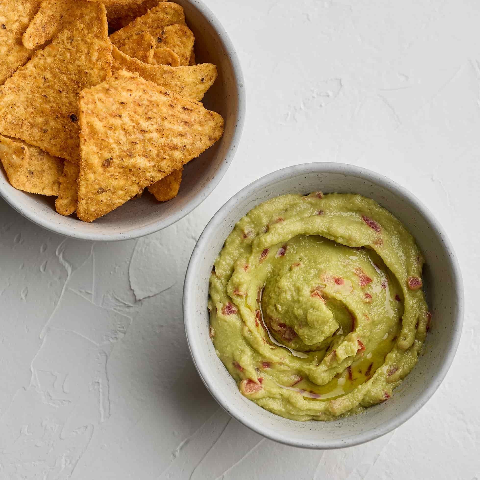 Guacamole with nachos