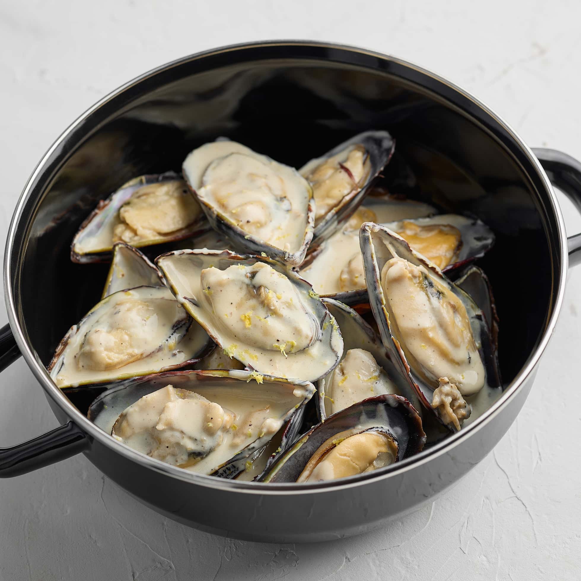 Mussels with Blue Cheese Sauce