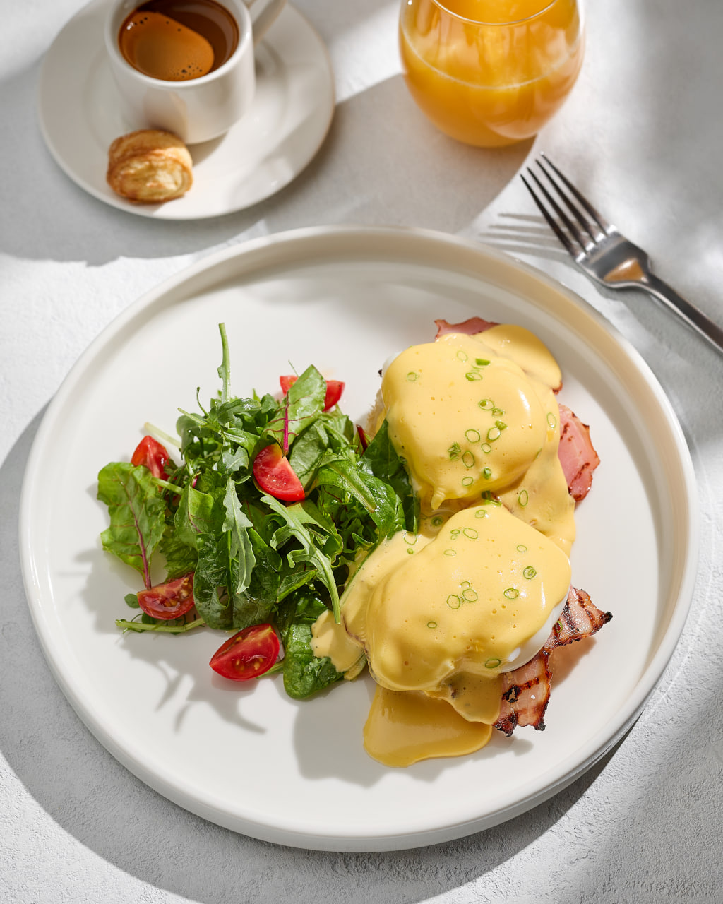 Eggs Benedict with Bacon