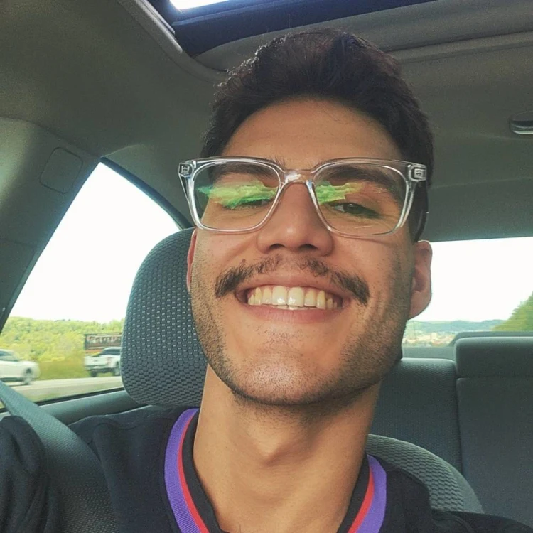 Carlos Wiseman