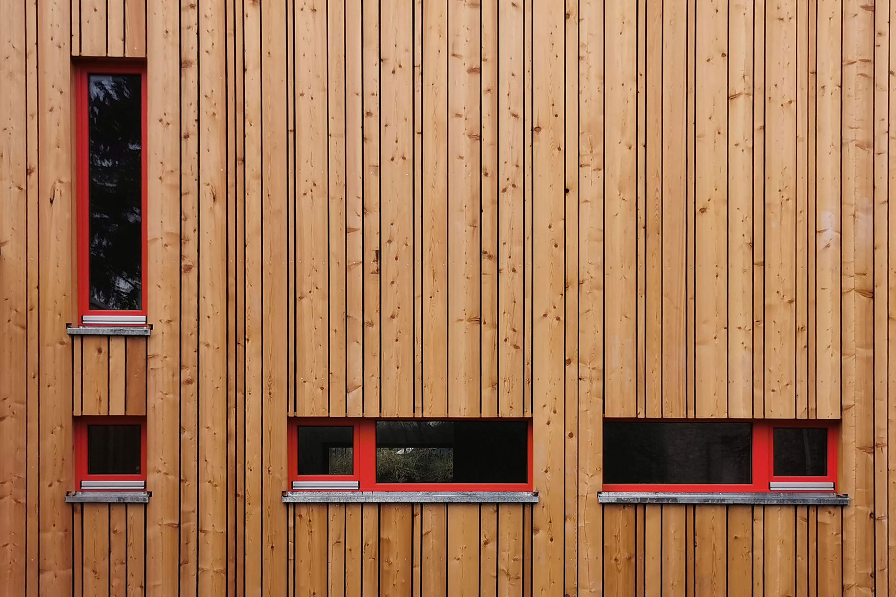 Holzrahmenbau Holzfassade vertikal