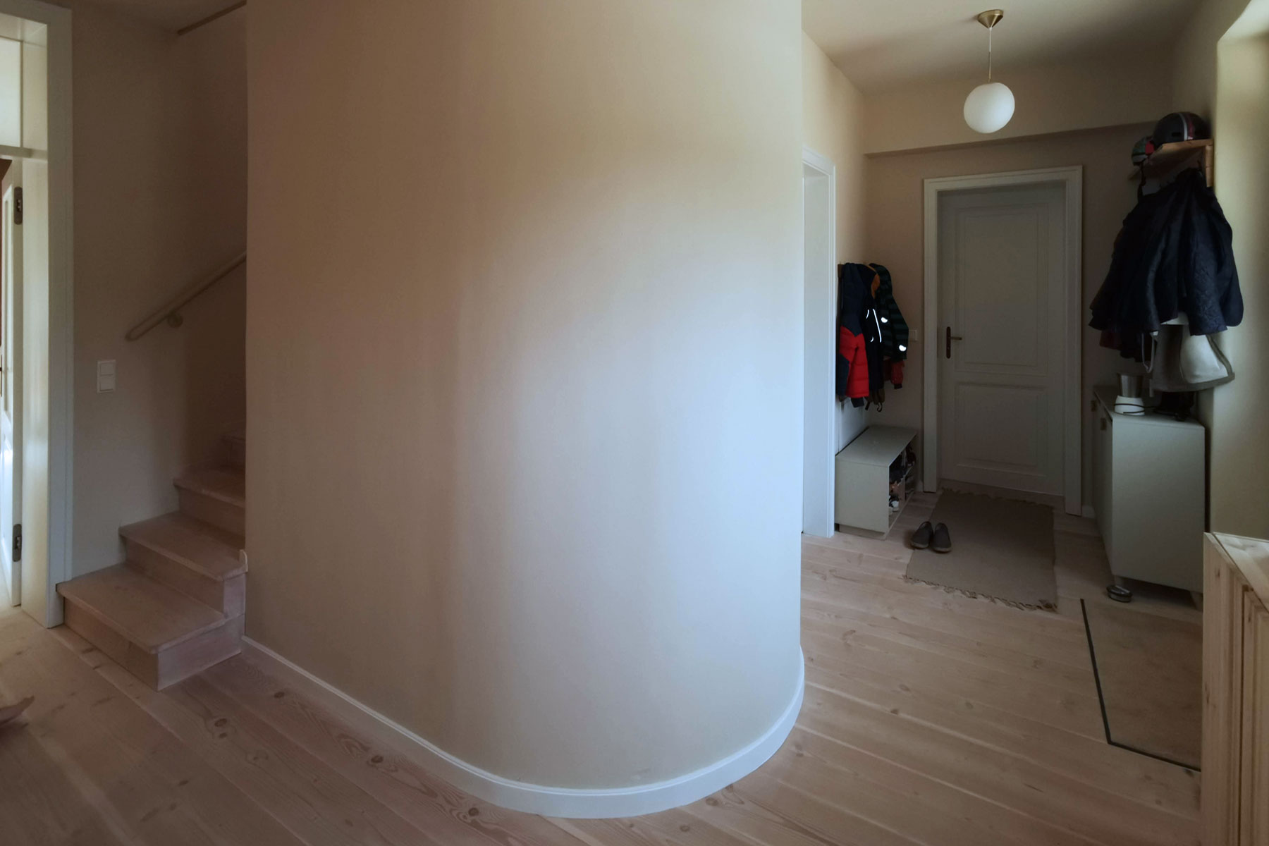 Lehmputz Wand gerundet