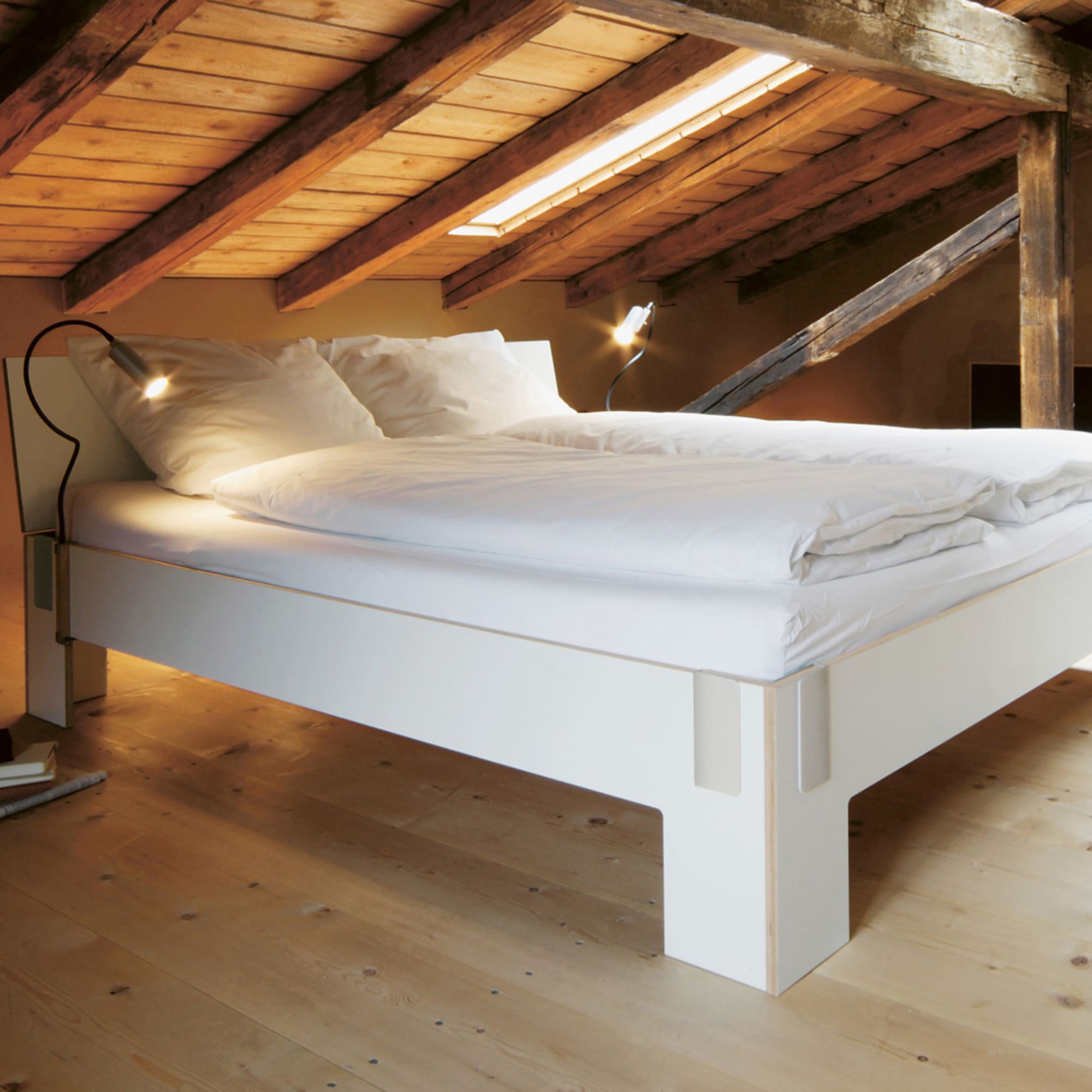 Wohnidee Luzern Moormann Bett Tagedieb Produktgaleriebild 2