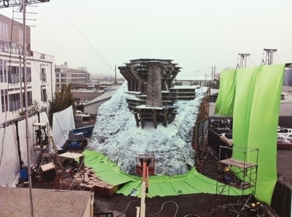 Miniatur Lokasi di film Inception