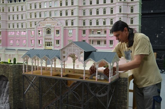 Miniatur lokasi di film Budapest