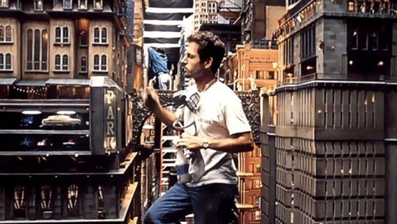 Model miniatur bangunan di film The Fifth Element