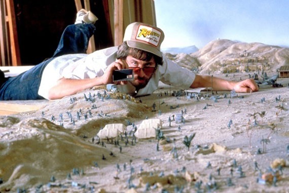 Model miniatur peperangan di film Indiana Jones
