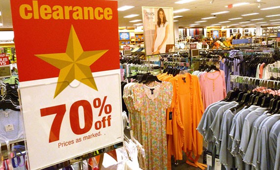 Diskon 70% untuk yang hobi belanja