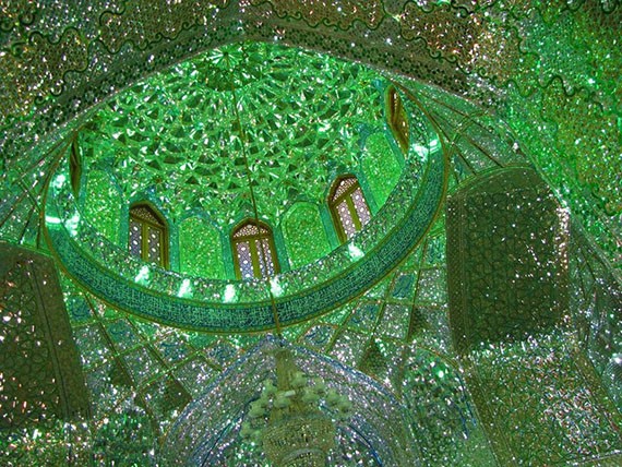 Atap masjid shah cheragh