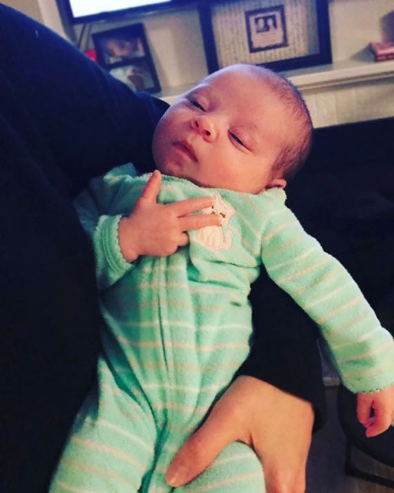 Foto bayi sedang tidur