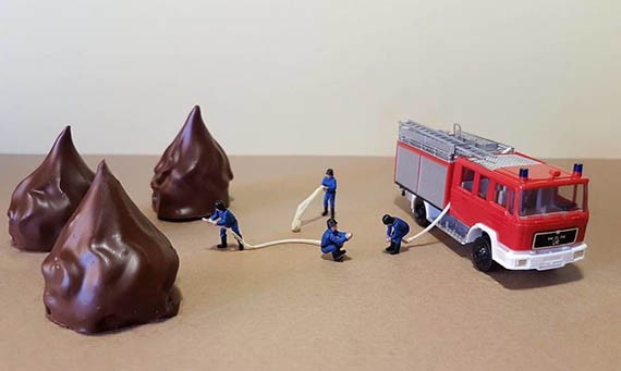 Api Coklat
