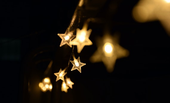 Lampu berbentuk bintang
