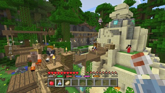 Minecraft gameplay