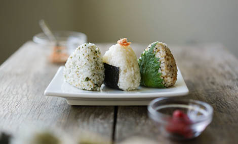 Makanan Jepang Onigiri
