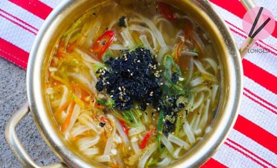 Kalguksu Makanan Korea Selatan