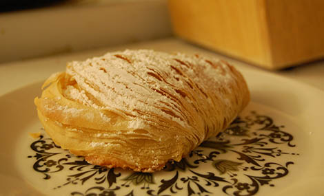 Makanan Kue Italia, Sfogliatella