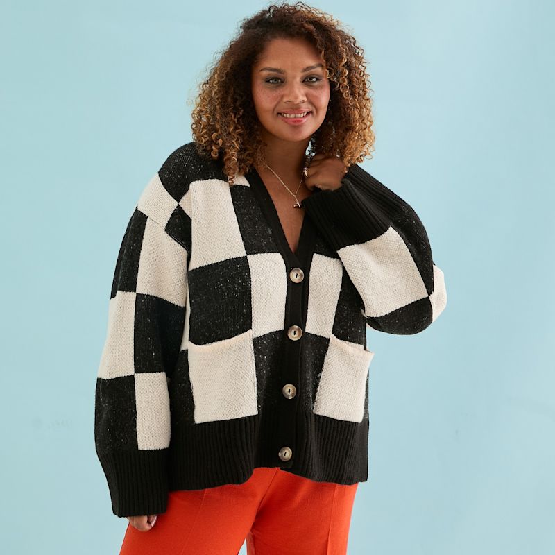 Candice Checked Oversized Chunky Cardigan - Black & White | Cara