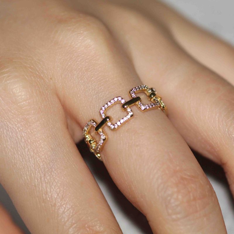 Chain Gold Ring | VicStoneNYC Fine Jewelry | Wolf & Badger