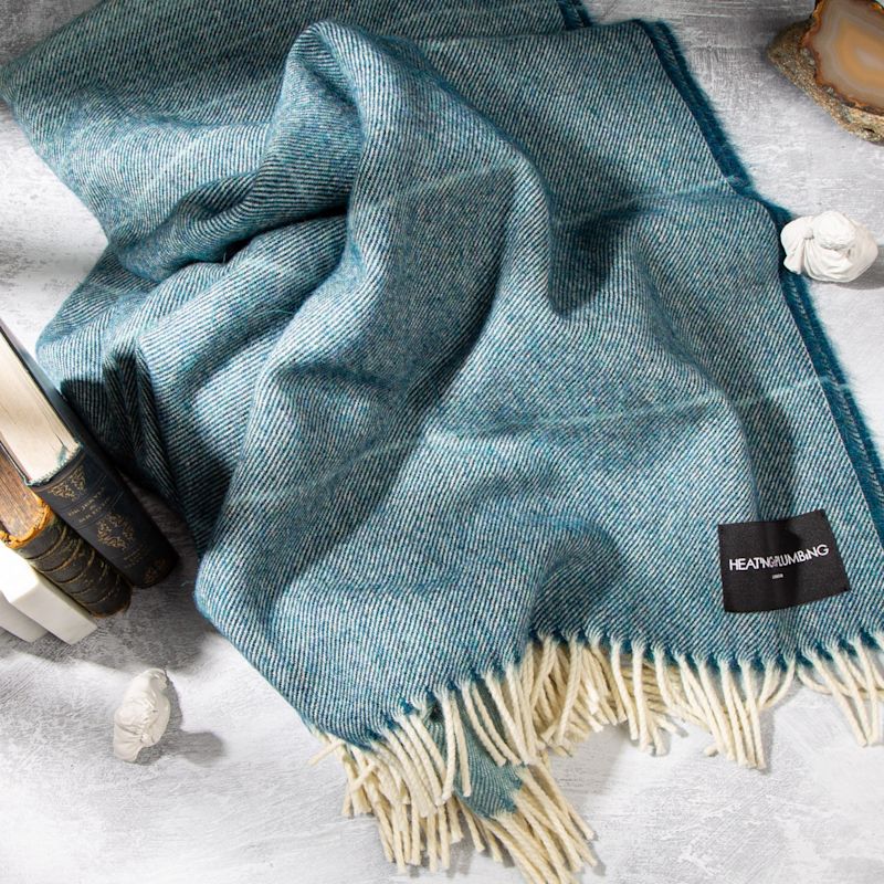 Wonderland - Alpaca & Merino Lambswool Blanket - Red