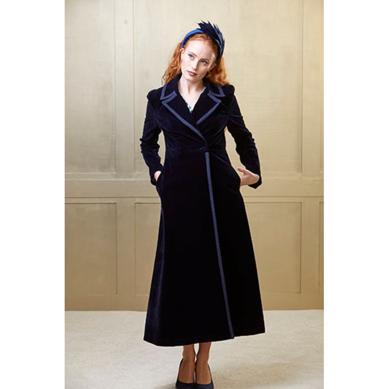  melton velvet ribbon coat　ネイビー Navy Blue Velvet Dress Coat | Guinea | Wolf & Badger