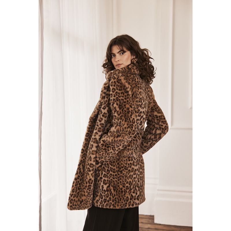Loretta Longline Luxe Faux Fur Coat Leopard | ISSY LONDON | Wolf