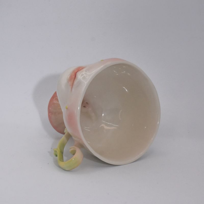 The Kissing Cup Theatre Porcelain Art Cup Spring Dance | H2 Studio ...