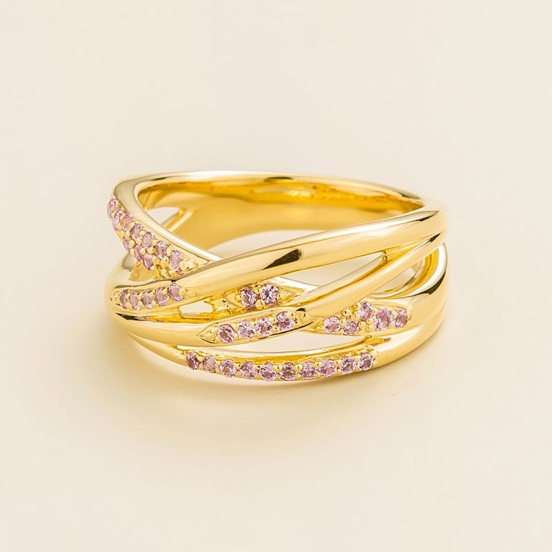 Val Ring In Pink Sapphire Set In Gold | Juvetti | Wolf & Badger