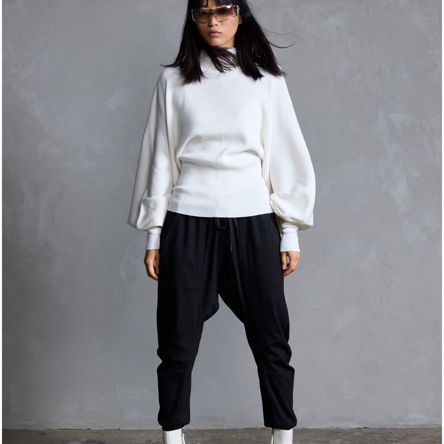 https://res.cloudinary.com/wolfandbadger/image/upload/c_pad,h_1500,w_1500/products/kf7rckkjxo4yjsxxdx20