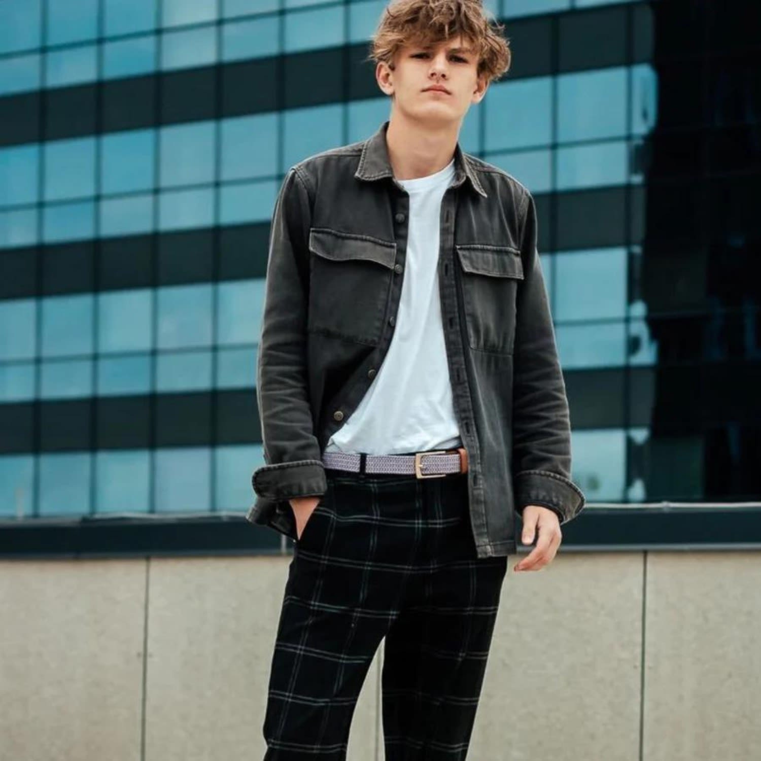 https://res.cloudinary.com/wolfandbadger/image/upload/c_pad,h_1500,w_1500/products/rvvkfdmmwoisqra5vayy