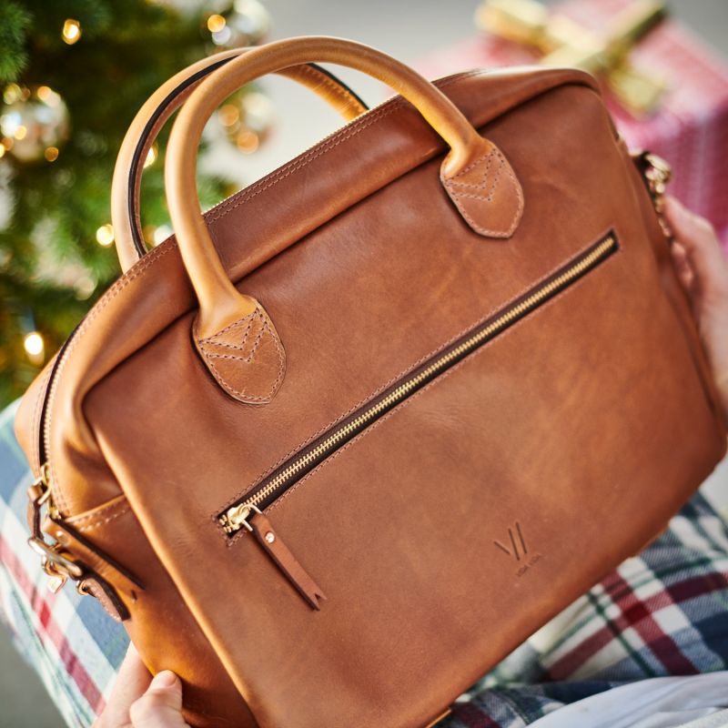 Luxe Tan Leather Laptop Bag image