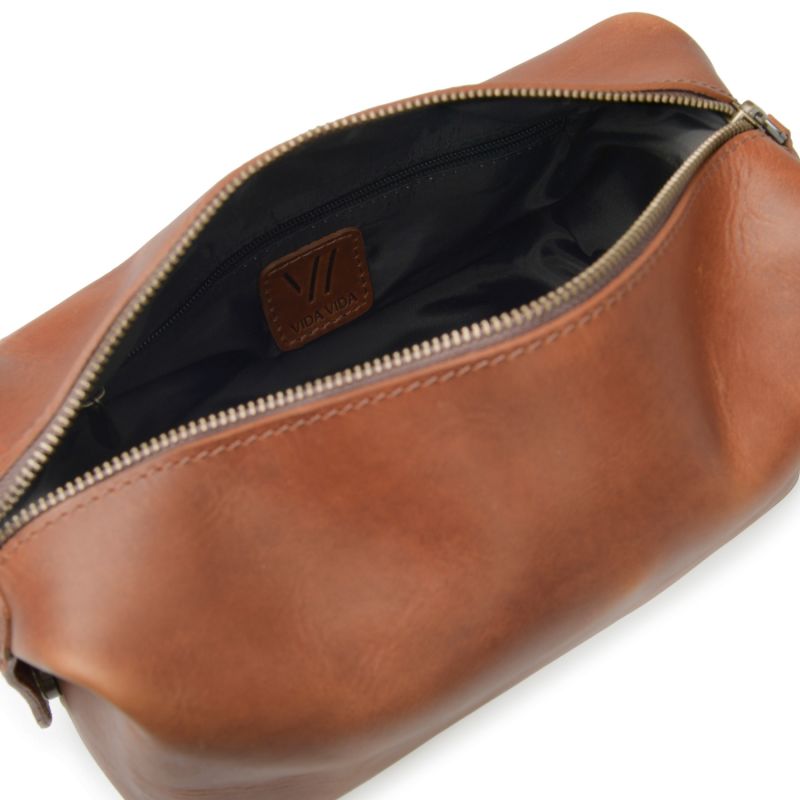 Deluxe Tan Leather Wash Bag image