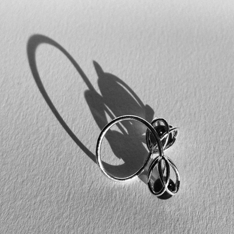 Flora Double Silver Ring Black Hematite Crystal image