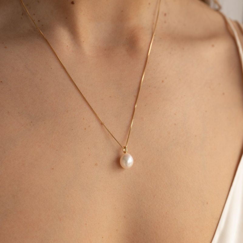 Alexandra Classic Baroque Pearl Gold Necklace image