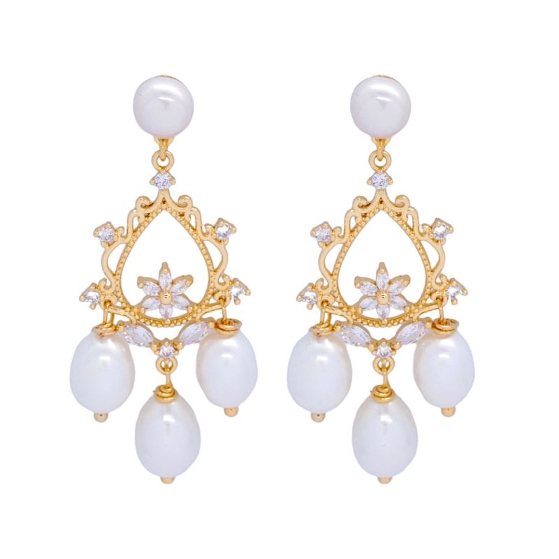 Alice Chandelier Pearl Earrings image