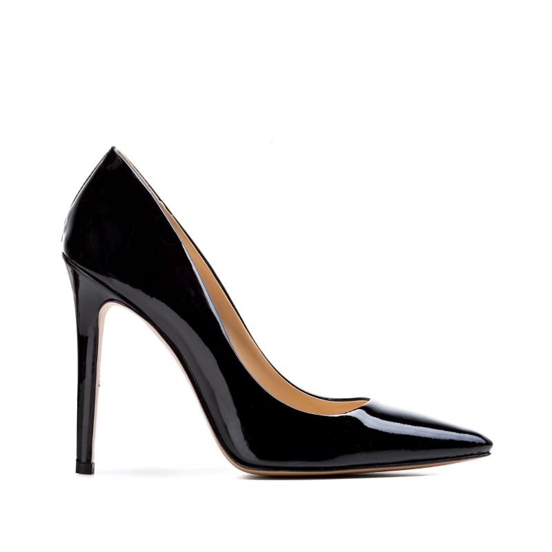 Alice Black Stiletto Patent Leather Shoes | Ginissima | Wolf & Badger