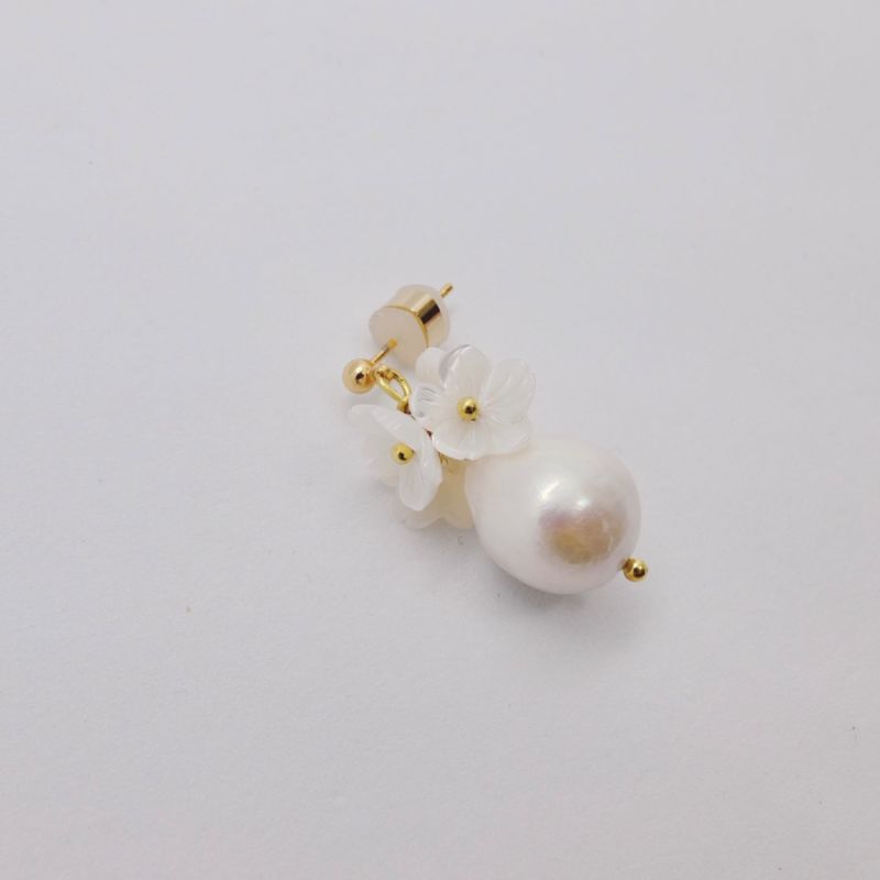 Amy Flower Blossom Pearl Earrings image