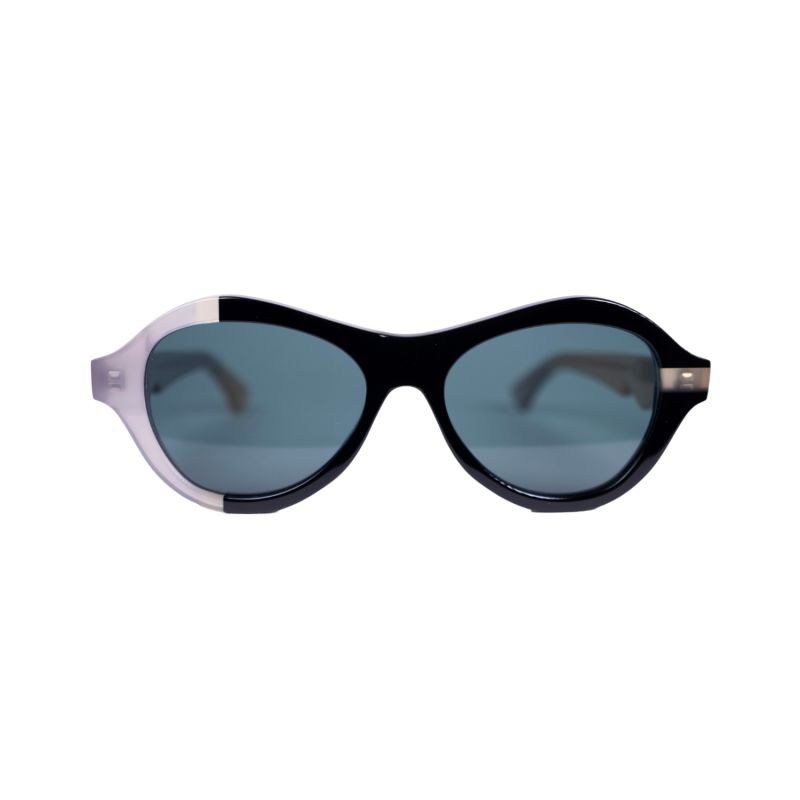 Ana - Award Winning Sunglasses In Black-Grey-Honey image