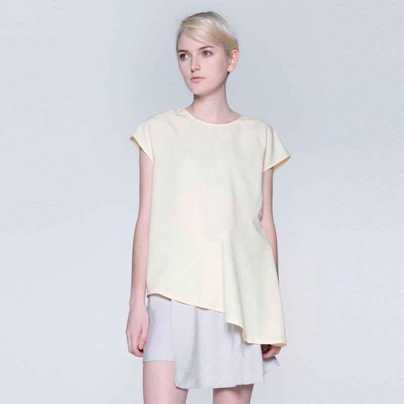 Horus Raglan Sleeve Cut Asymmetric Top In Royal Cream image