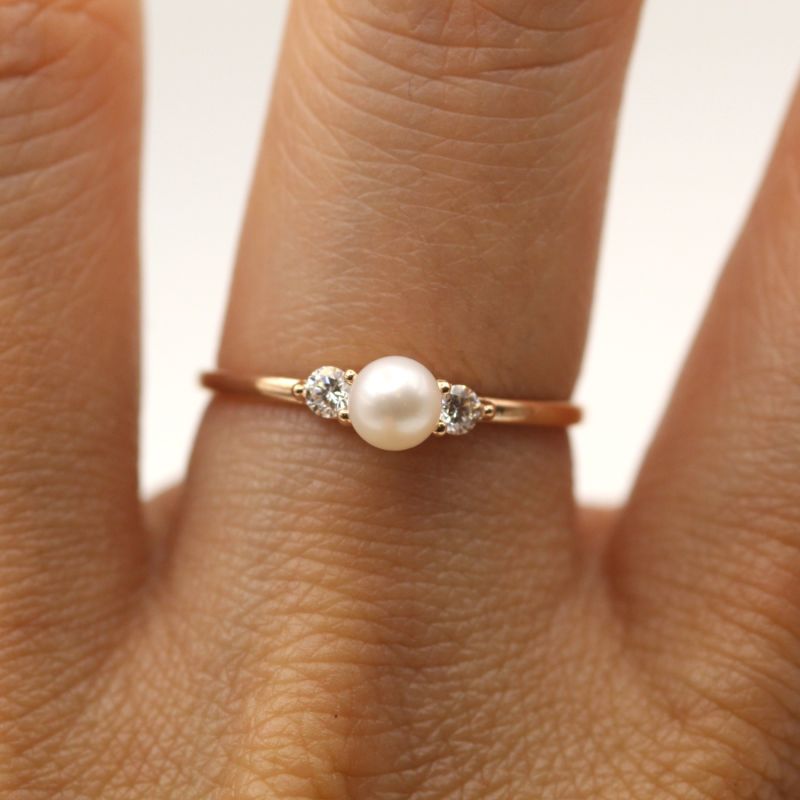 Women's Akoya Pearl Engagement Ring